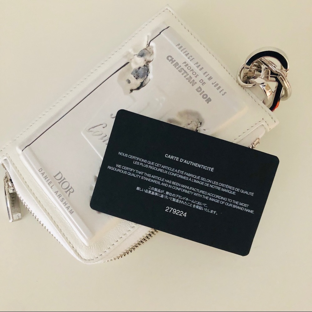 Dior x Daniel Arsham coin pouch bag charm - Picture 6 of 7